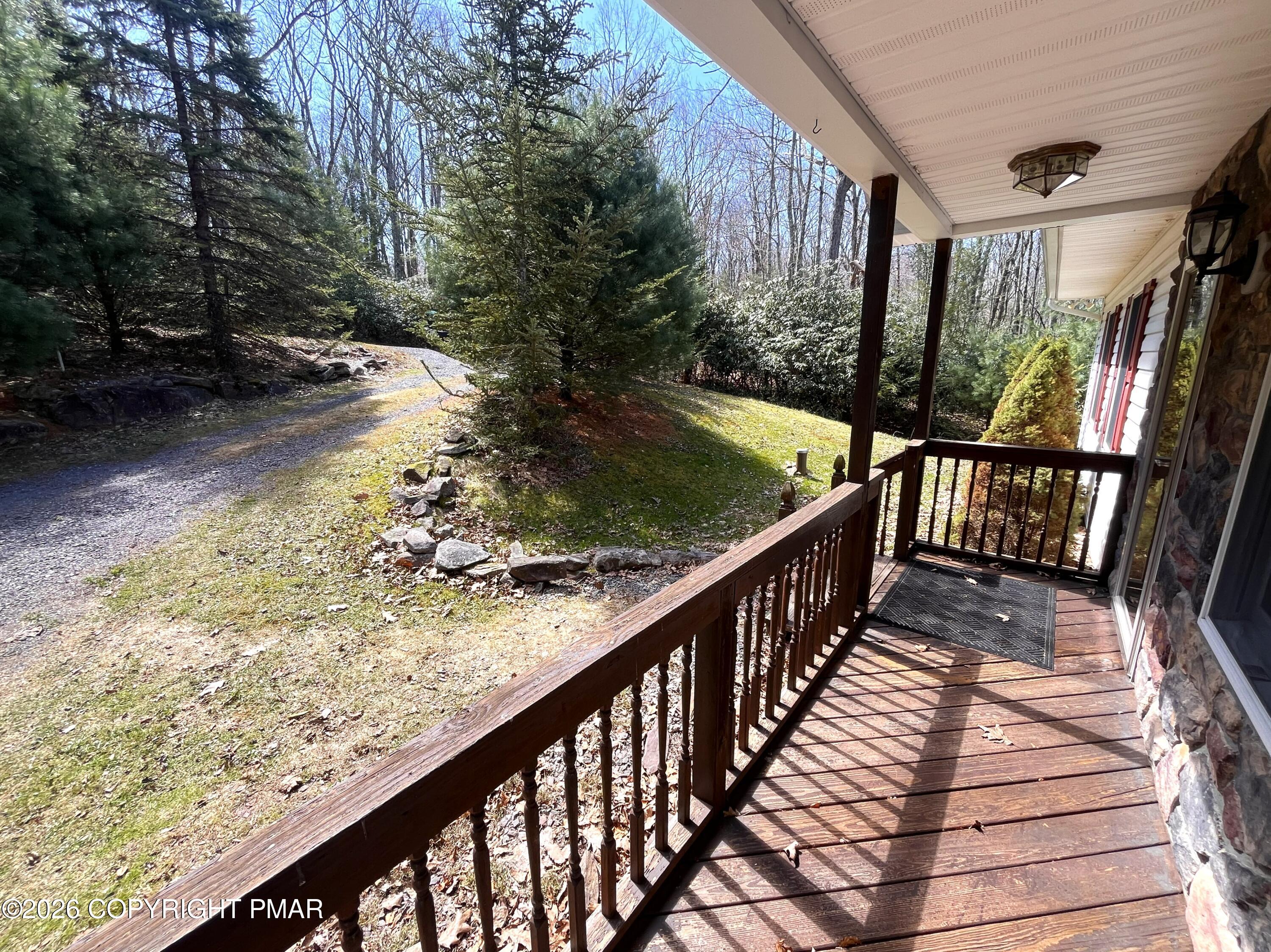 41 Sunset Drive Jim Thorpe, PA 18229 - Photo 9 of 30 Front Porch