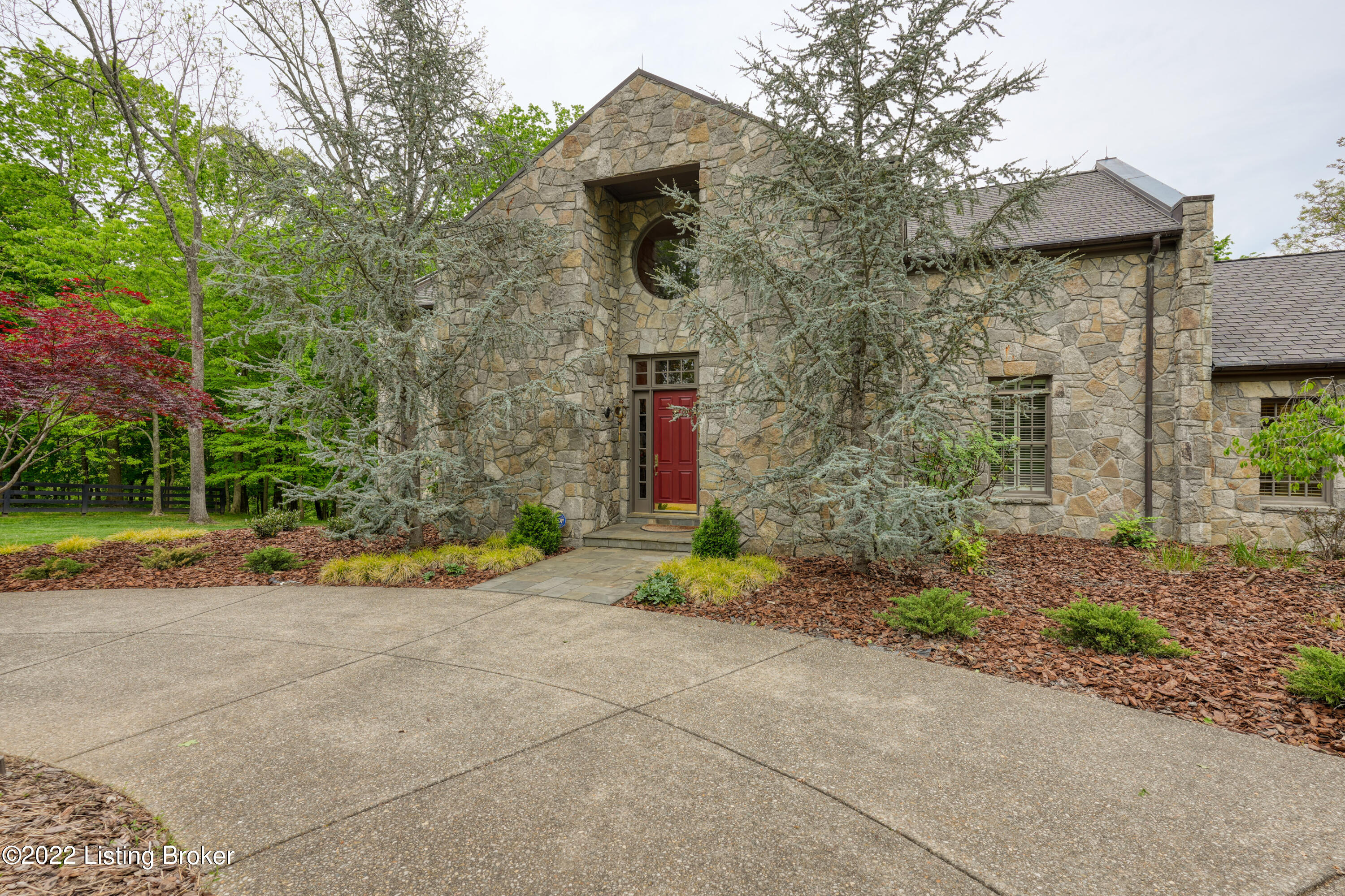 5631 Wolf Ridge Road Prospect, KY 40059 - Photo 4 of 50 022 - 20210505 703508