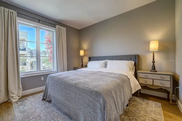 $645,000 | 525 North Orange Avenue, Unit 202, Sarasota, FL 34236