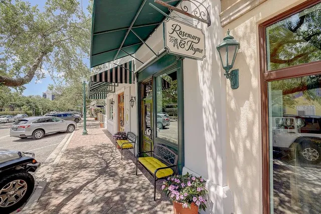 $645,000 | 525 North Orange Avenue, Unit 202, Sarasota, FL 34236