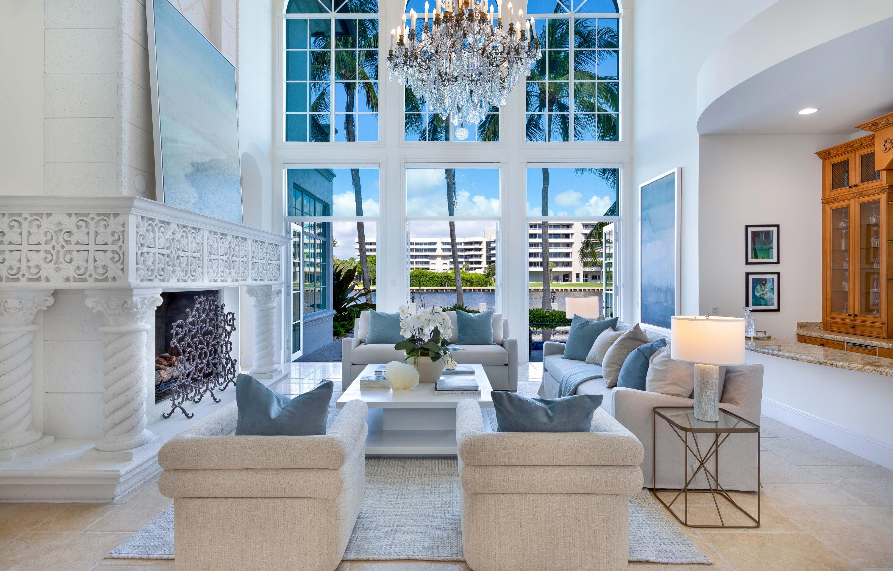 1003 Rhodes Villa Avenue Delray Beach, FL 33483 - Photo 5 of 37 LIVING