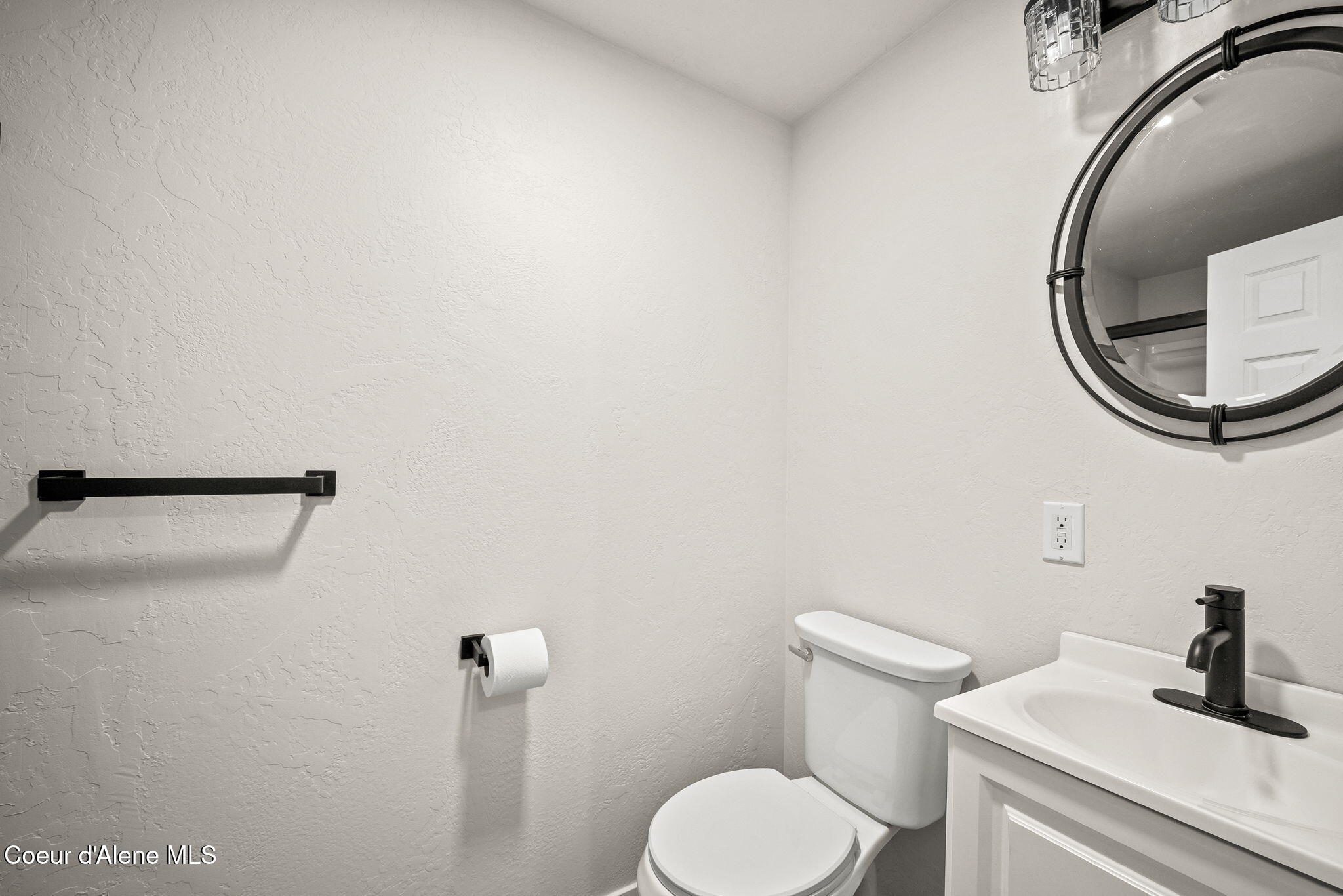 8582 West Larch Street Rathdrum, ID 83858 - Photo 27 of 37 31-web-or-mls-DSC_0820