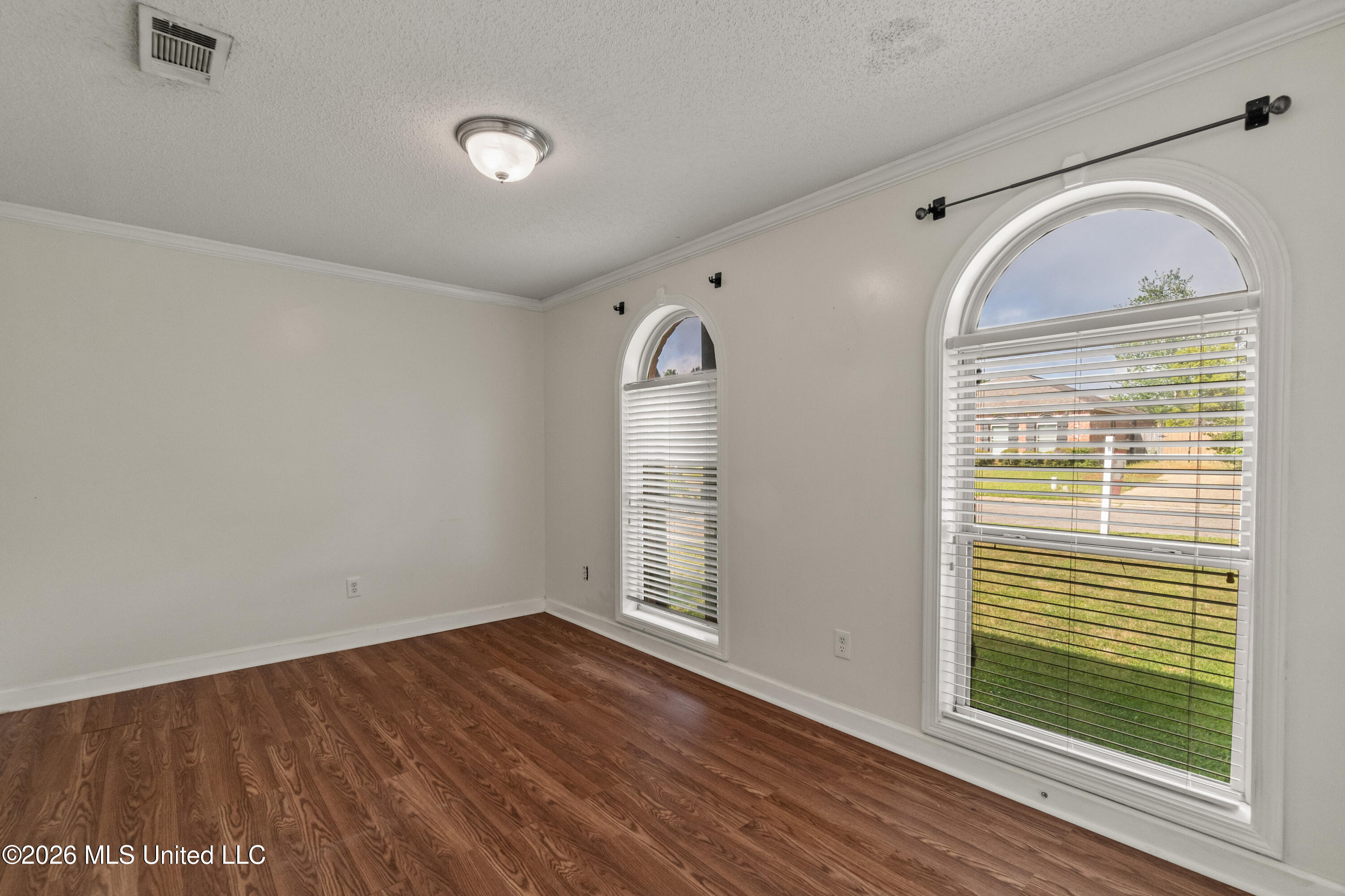 8 Findlay Street Hattiesburg, MS 39402 - Photo 27 of 37 8_Findlay_St-25