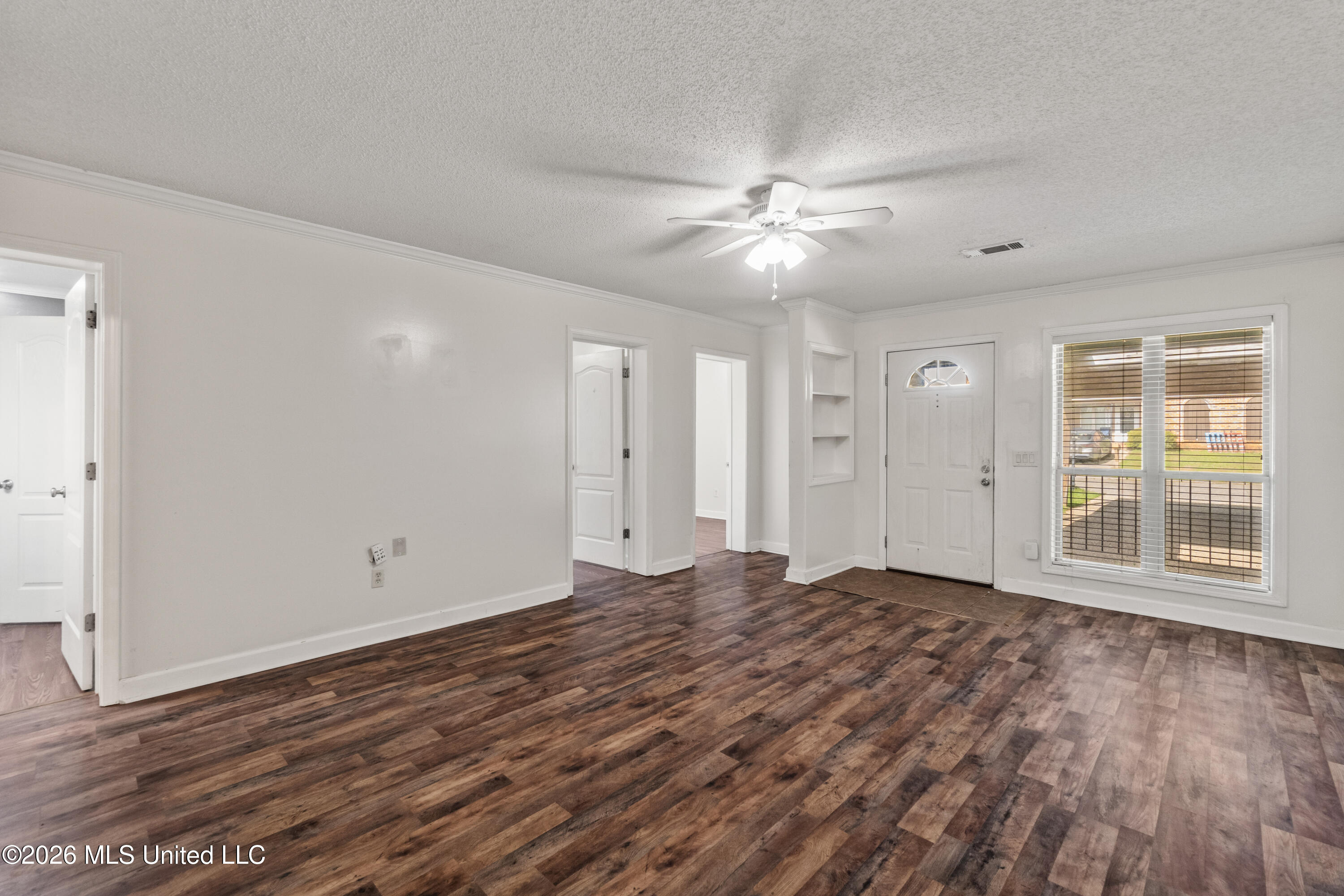 8 Findlay Street Hattiesburg, MS 39402 - Photo 6 of 37 8_Findlay_St-8