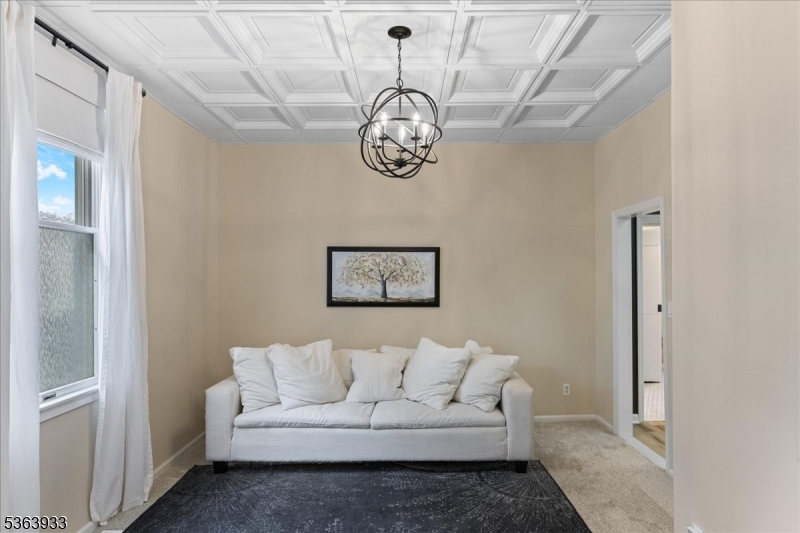 53 East Mountain Road Hillsborough, NJ 08844 - Photo 9 of 36