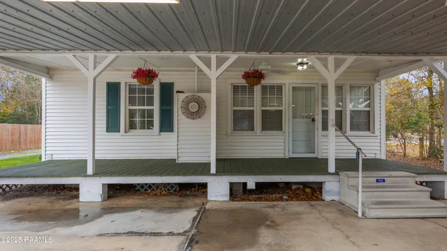 $189,000 | 11327 Highway 182, Franklin, LA 70538