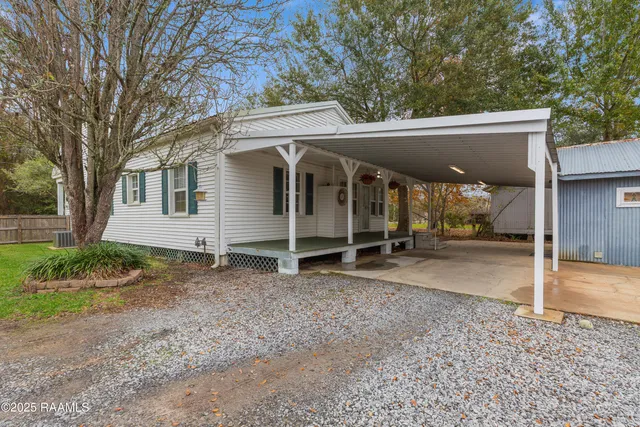 $189,000 | 11327 Highway 182, Franklin, LA 70538