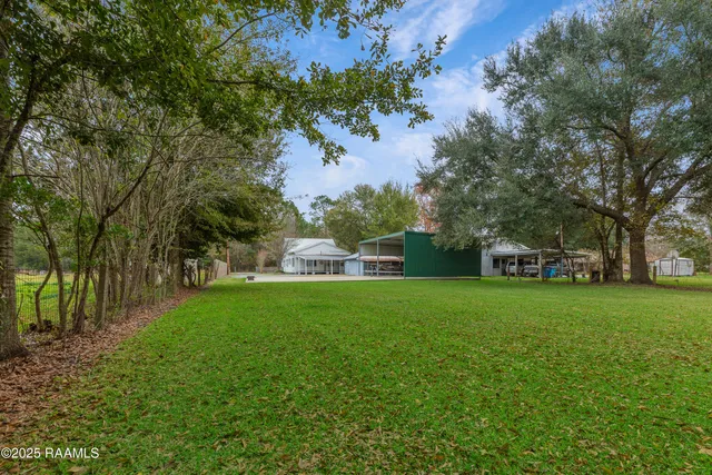 $195,000 | 11327 Highway 182, Franklin, LA 70538