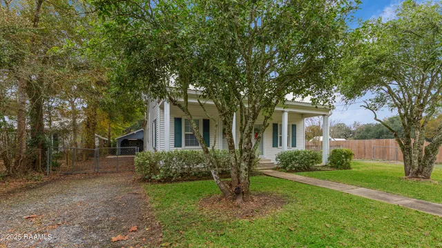 $195,000 | 11327 Highway 182, Franklin, LA 70538