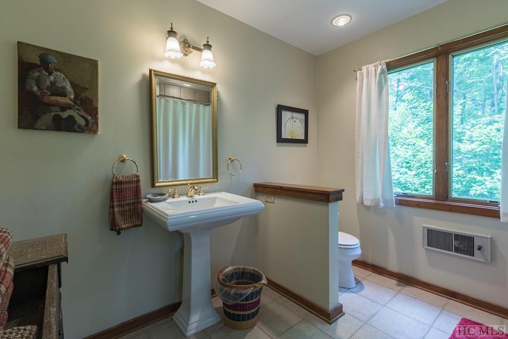 466 Wade Road Cashiers, NC 28717 - Photo 44 of 69 Gallery Image 44