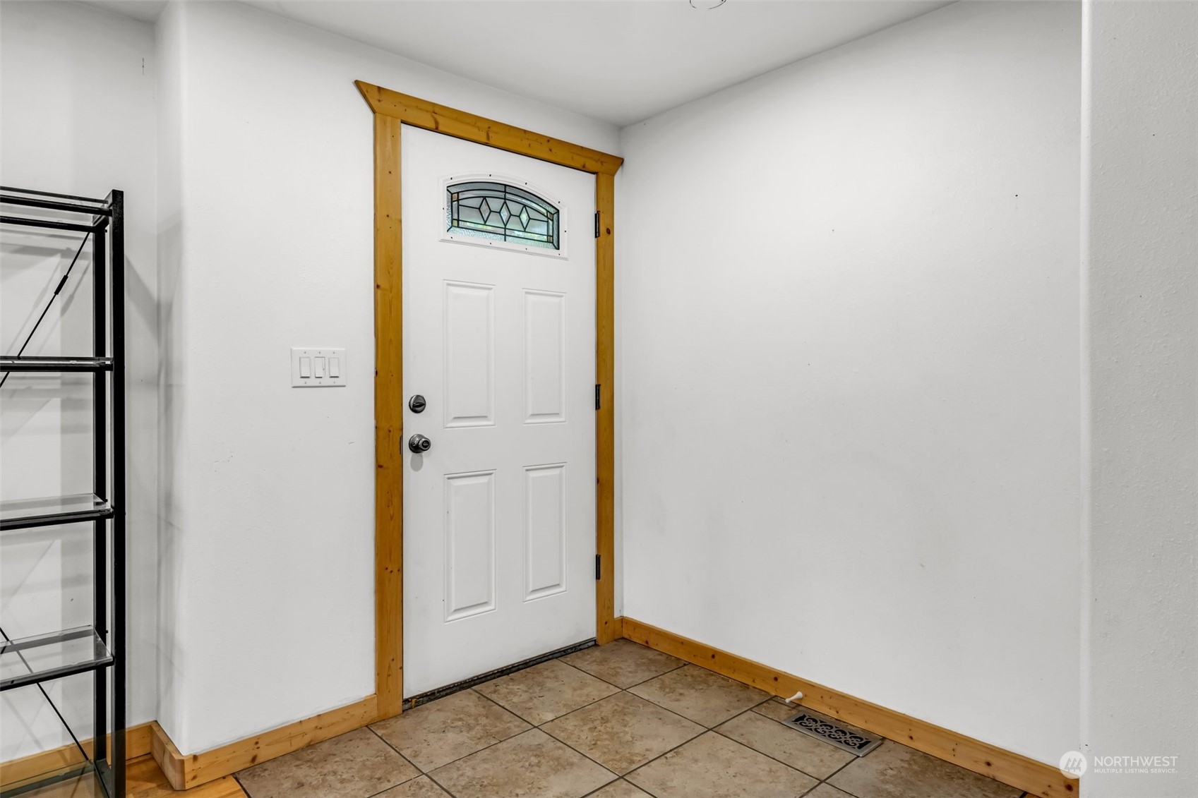 5005 Anderson Road Blaine, WA 98230 - Photo 5 of 26 Gallery Image 5