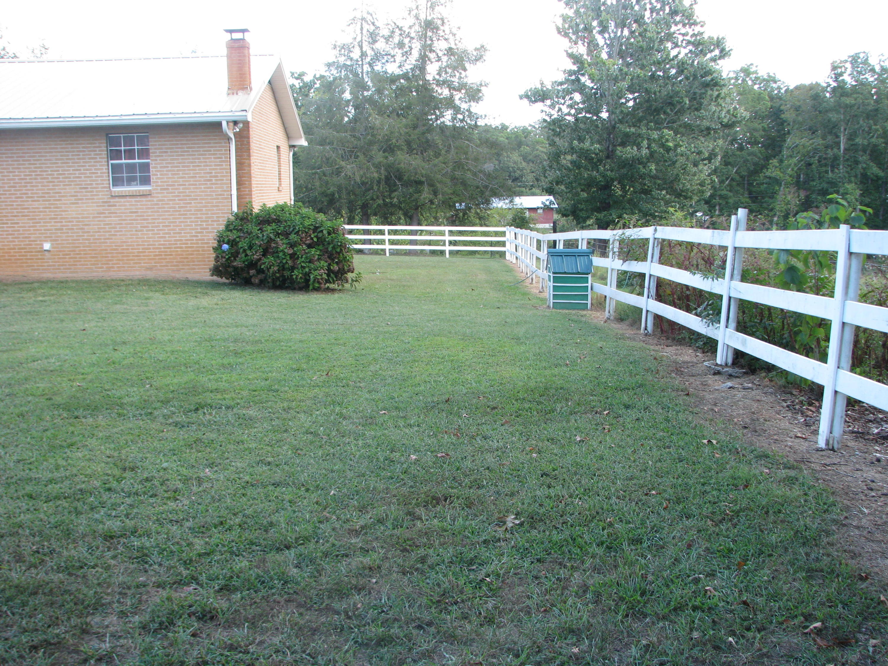 333 Ogle Road Seymour, TN 37865 - Photo 5 of 27 IMG_8863