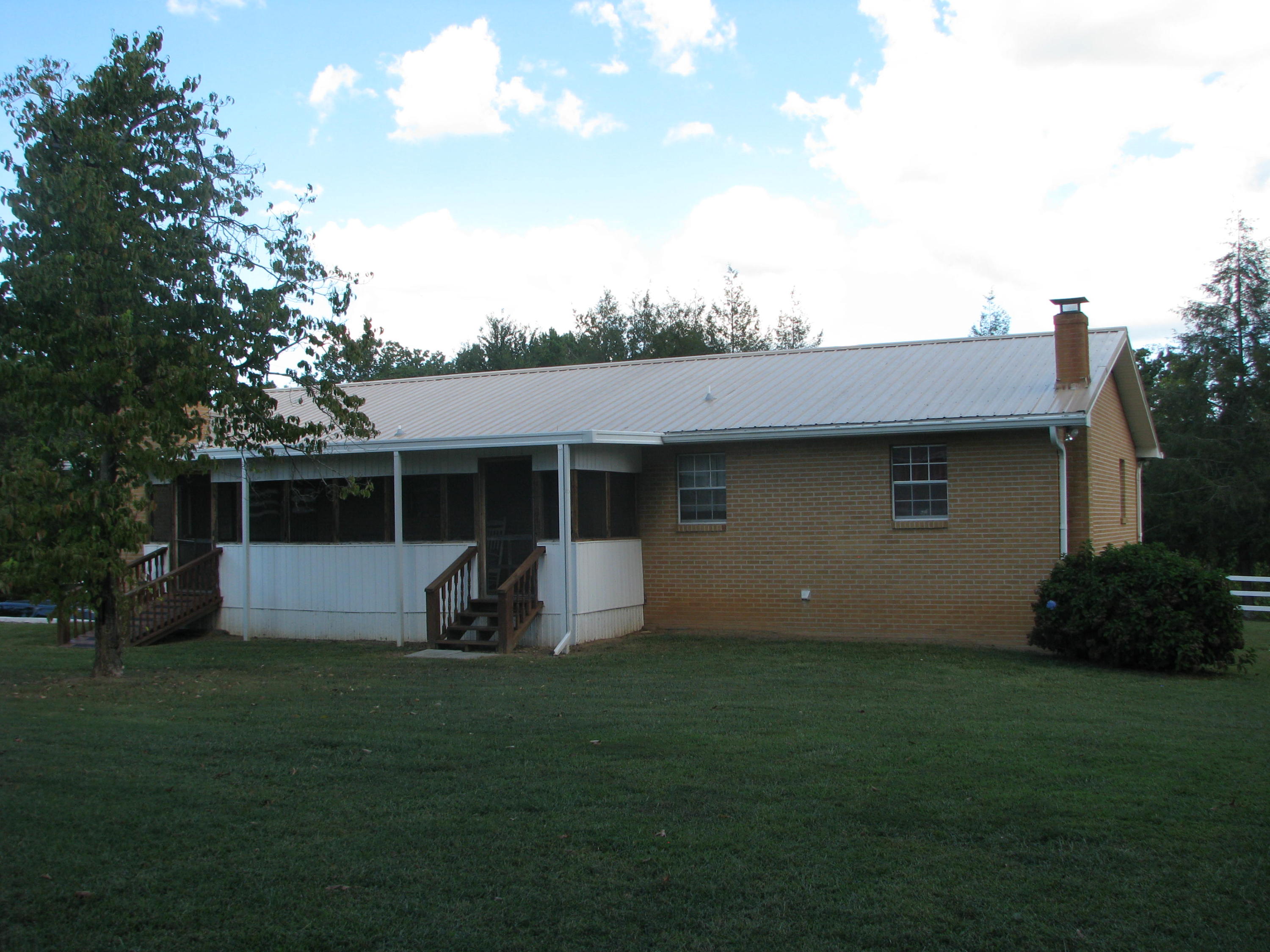 333 Ogle Road Seymour, TN 37865 - Photo 8 of 27 IMG_8860