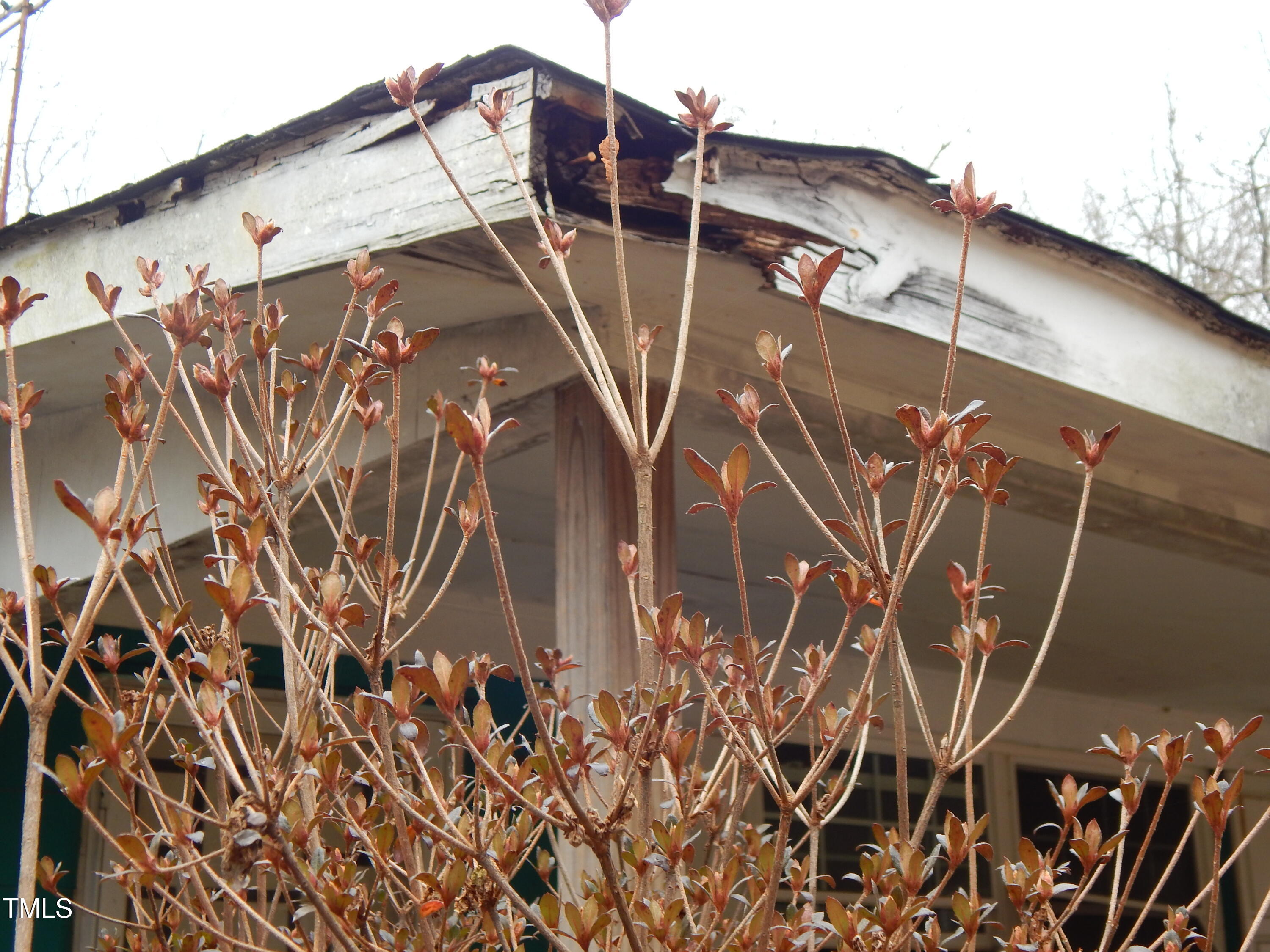 1108 Buckhorn Road Mebane, NC 27302 - Photo 24 of 31 Rotted Soffit & Fascia