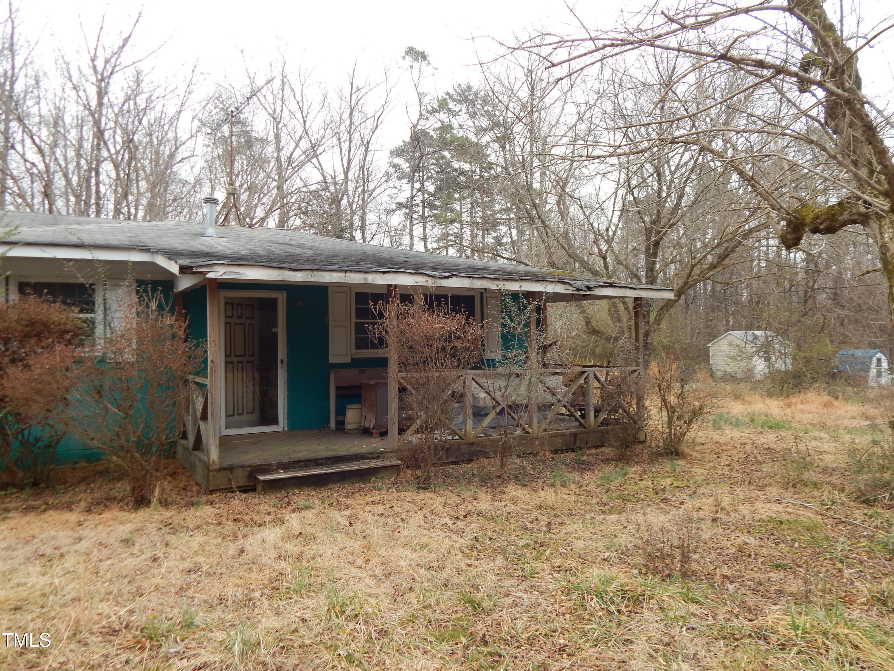 1108 Buckhorn Road Mebane, NC 27302 - Photo 8 of 31 Frnt Rotted fascia