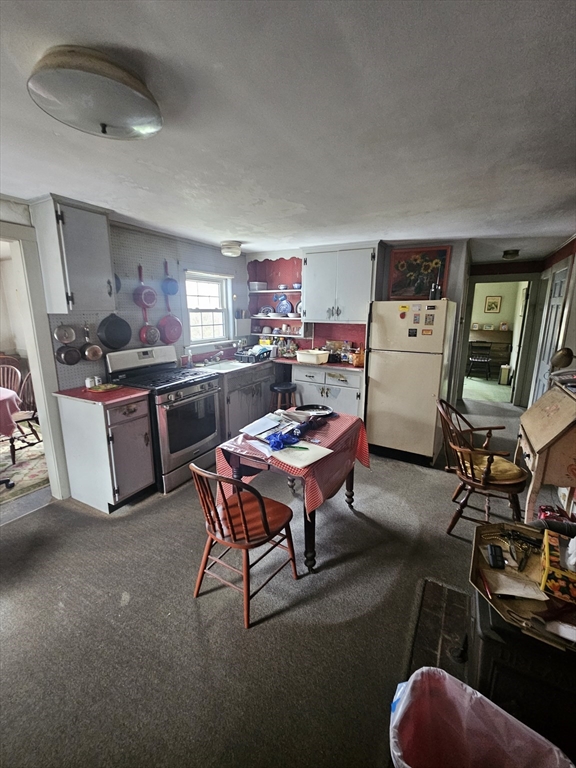 153 Middle Road Newbury, MA 01922 - Photo 8 of 13 Gallery Image 8