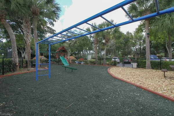 a view of outdoor space