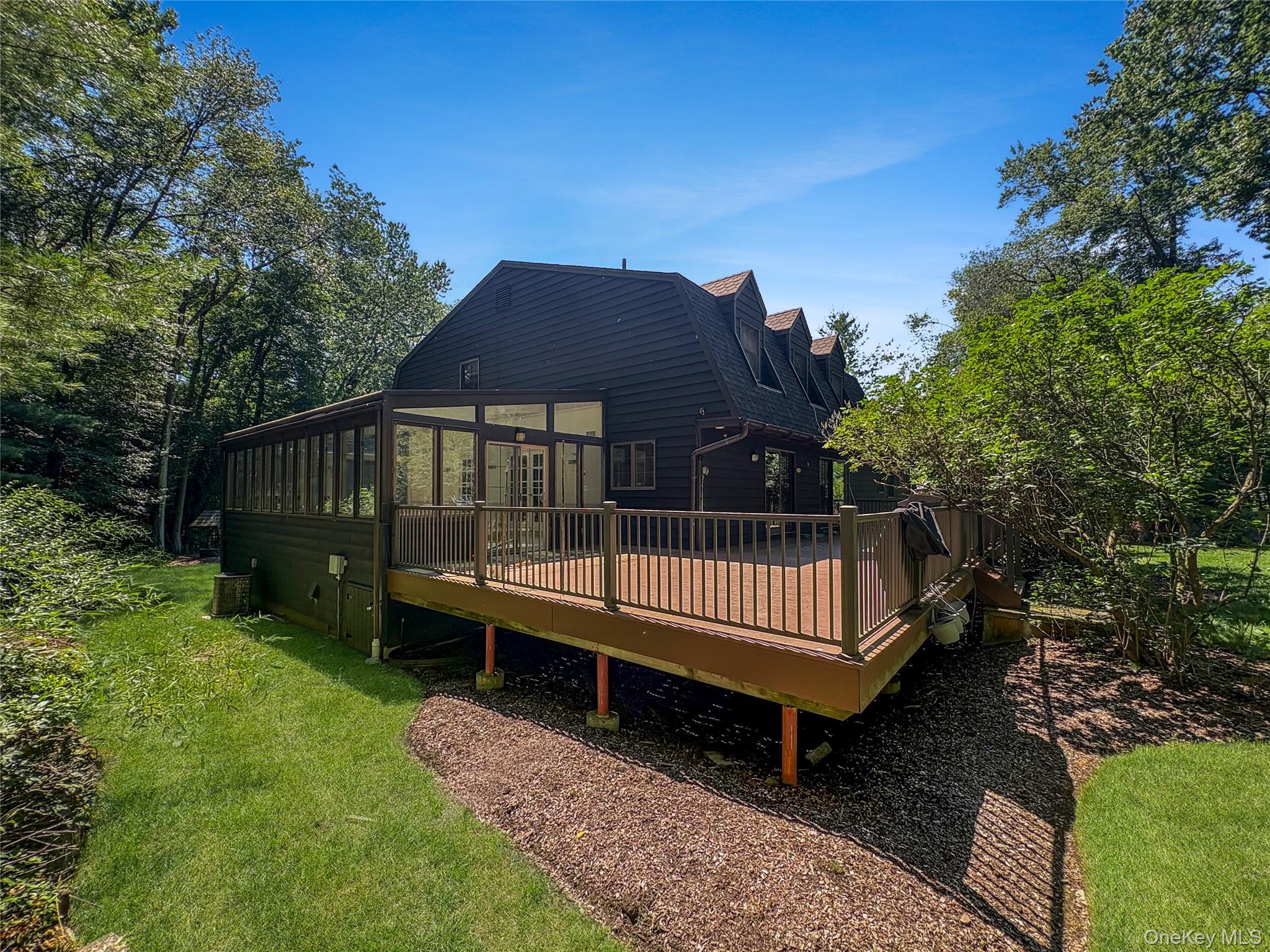 1 A Century Road Palisades, NY 10964 - Photo 2 of 3