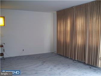24 Hilton Road Mount Holly, NJ 08060 - Photo 3 of 7