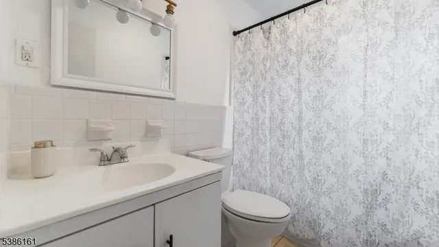 $2,800 | 341 Trotting Road, Union, NJ 07083