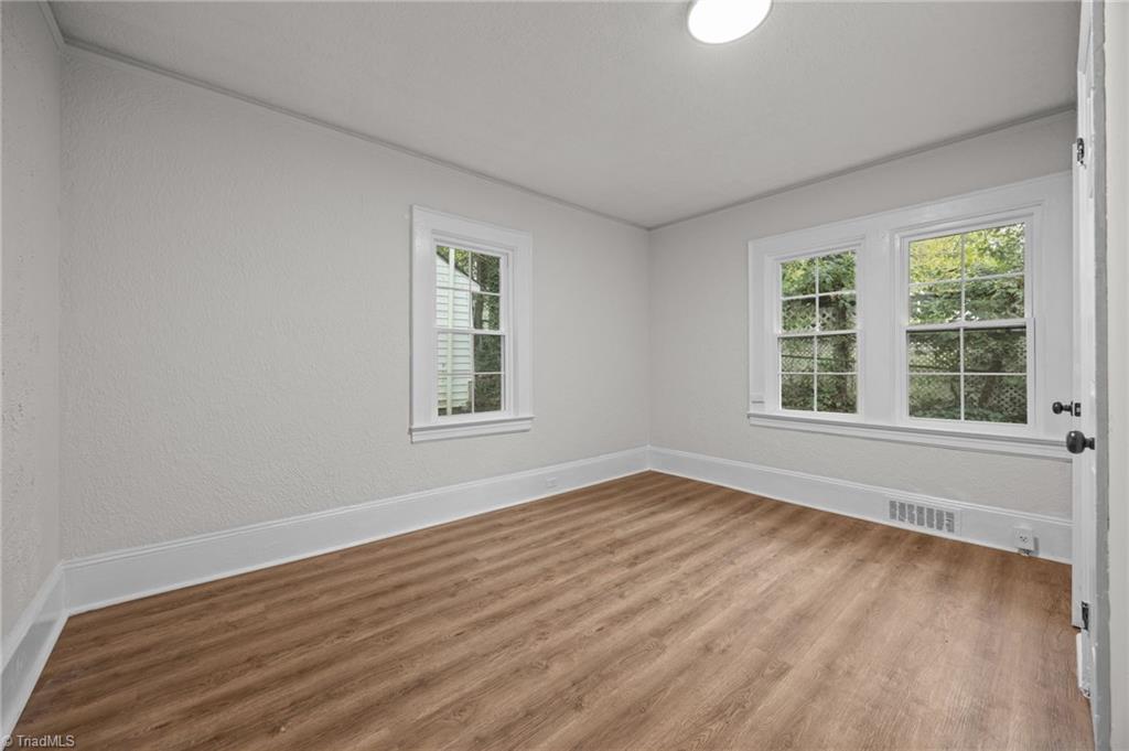 1012 Meredith Street High Point, NC 27260 - Photo 16 of 29 Gallery Image 16