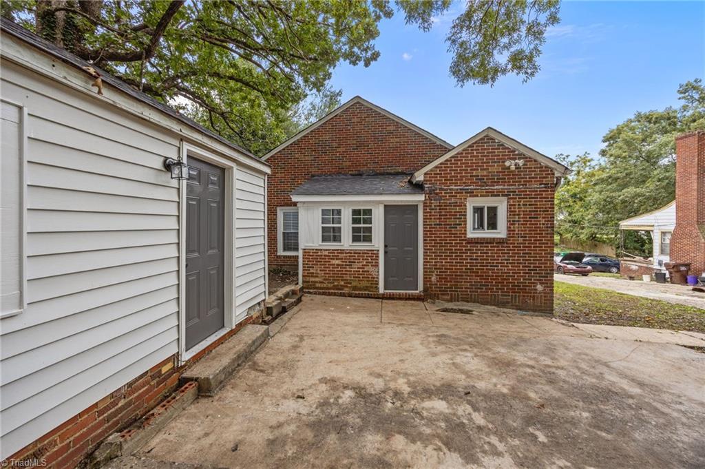 1012 Meredith Street High Point, NC 27260 - Photo 27 of 29 Gallery Image 27
