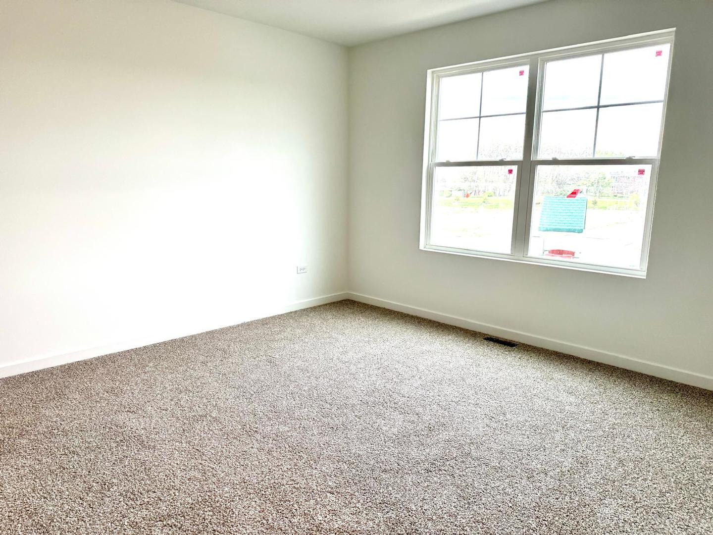 2136 Bodega Road, Unit 2136 Oswego, IL 60543 - Photo 8 of 10
