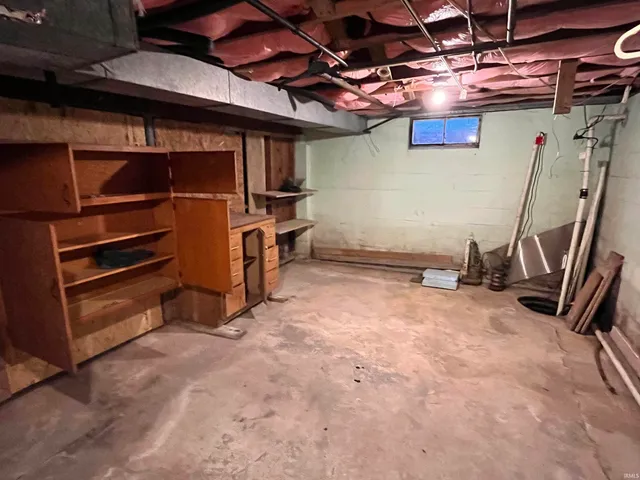 $156,000 | 2445 Highway 25, Logansport, IN 46947