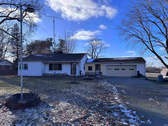 $156,000 | 2445 Highway 25, Logansport, IN 46947