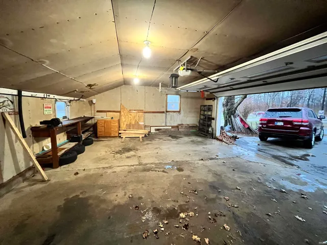 $156,000 | 2445 Highway 25, Logansport, IN 46947