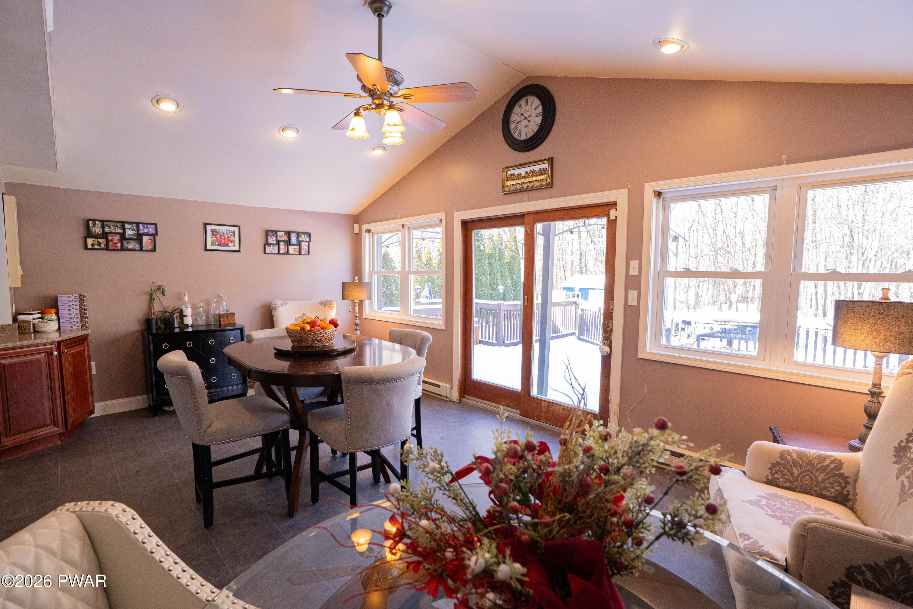 125 Rinaldi Drive Taylor, PA 18517 - Photo 17 of 49