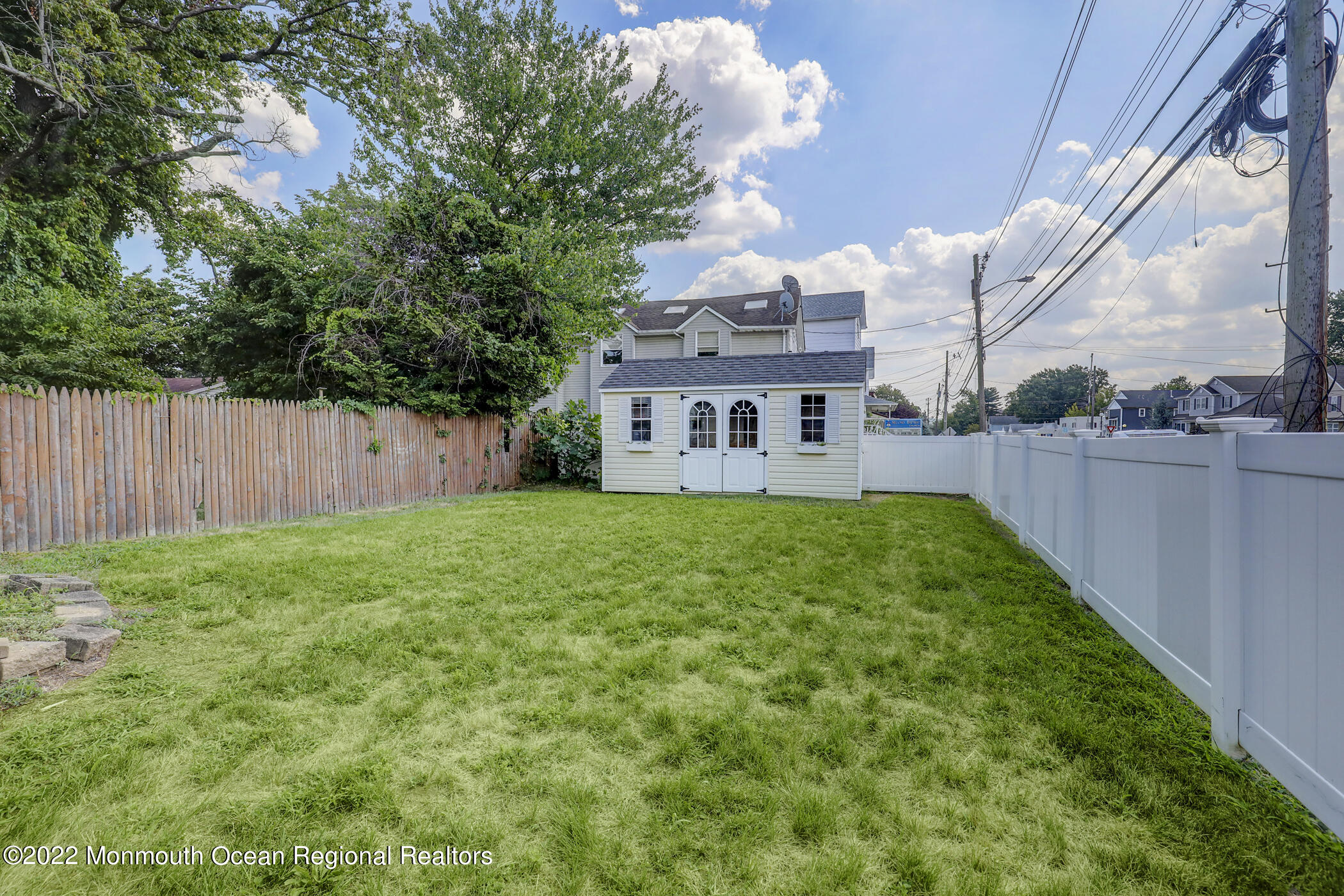 100 Maple Place Keyport, NJ 07735 - Photo 29 of 35 a view of a house with backyard and garden