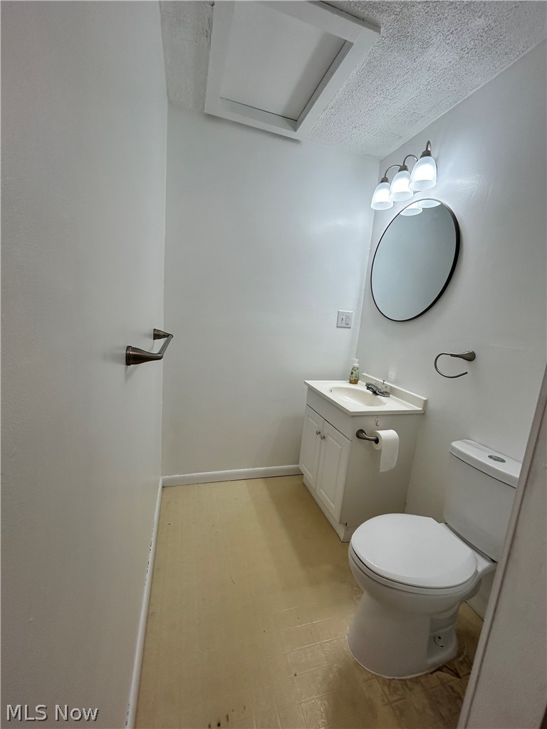 212 Main Street, Unit 1/2 Toronto, OH 43964 - Photo 8 of 9