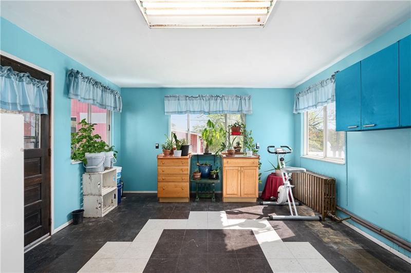 4941 Pittsburgh Road Harrisville, PA 16038 - Photo 17 of 32 Gallery Image 17
