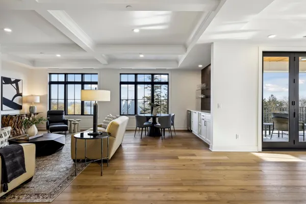 $1,849,000 | 6456 Yosemite Avenue, Excelsior, MN 55331