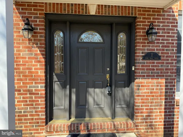 $765,000 | 1 Nob Hill Road, Wilmington, DE 19808