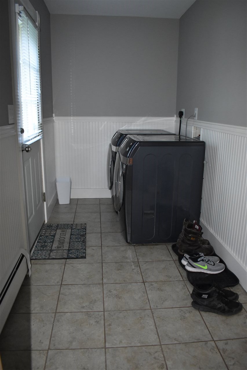 335 Dowboro Road Pittsfield, NH 03263 - Photo 32 of 38