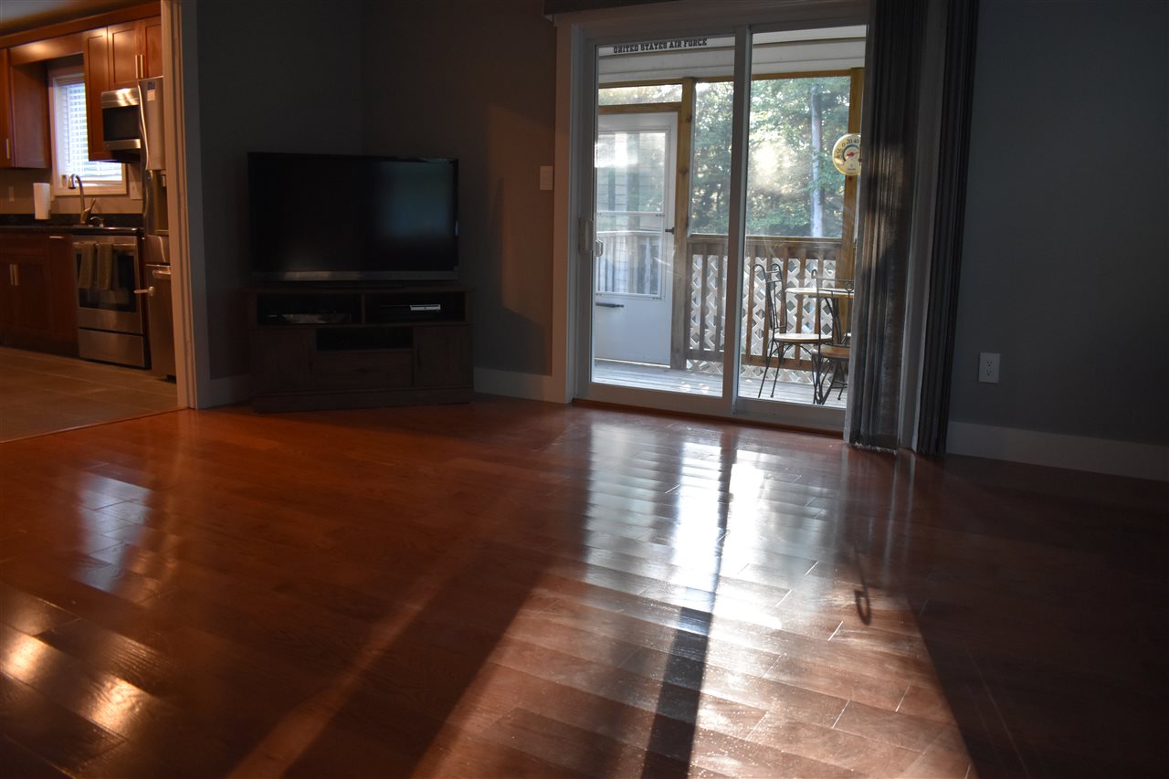 335 Dowboro Road Pittsfield, NH 03263 - Photo 6 of 38