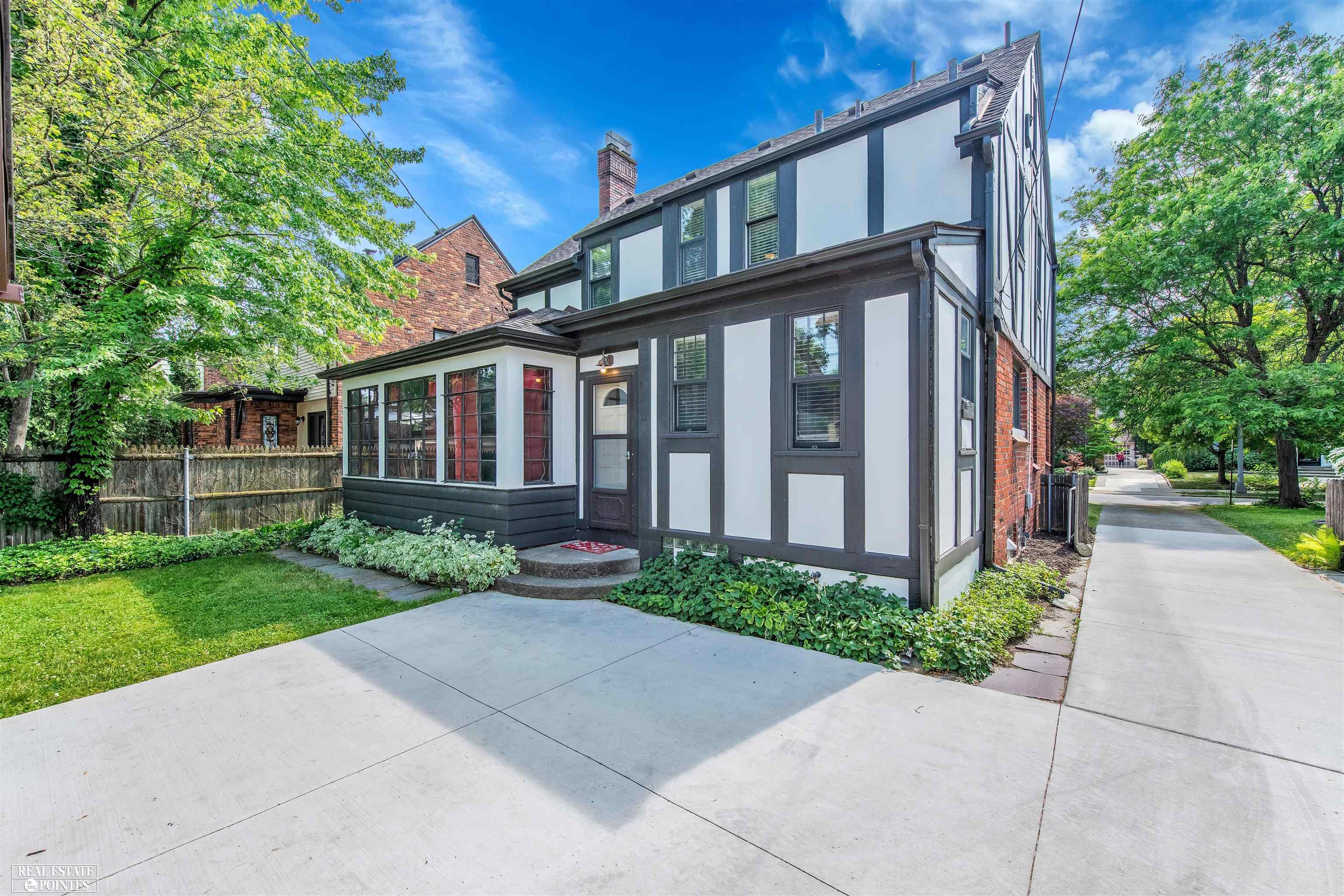 1346 Bishop Road Grosse Pointe Park, MI 48230 - Photo 31 of 31