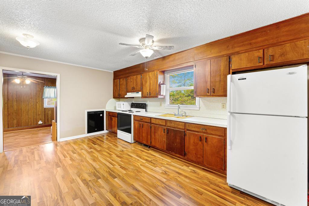 451 Defore Road Toccoa, GA 30577 - Photo 8 of 60