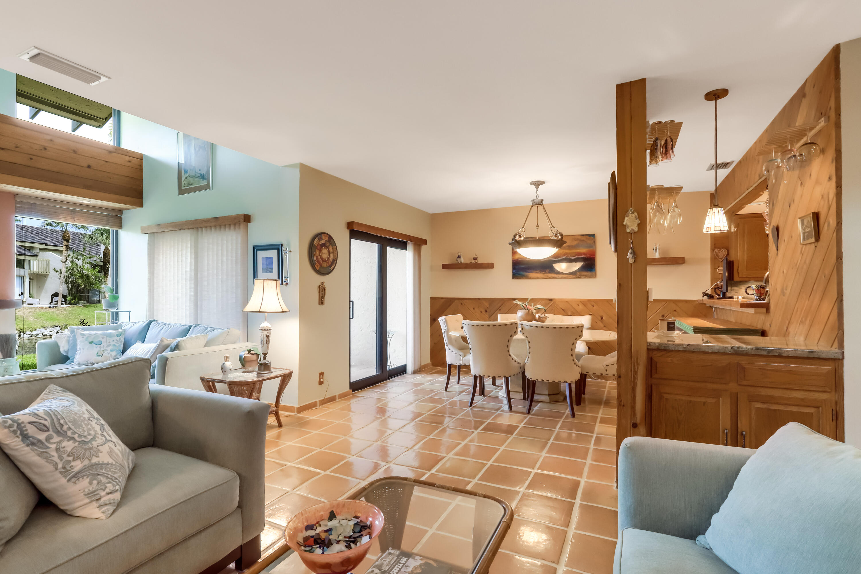 6069 Glendale Drive Boca Raton, FL 33433 - Photo 14 of 52 IMG_6355