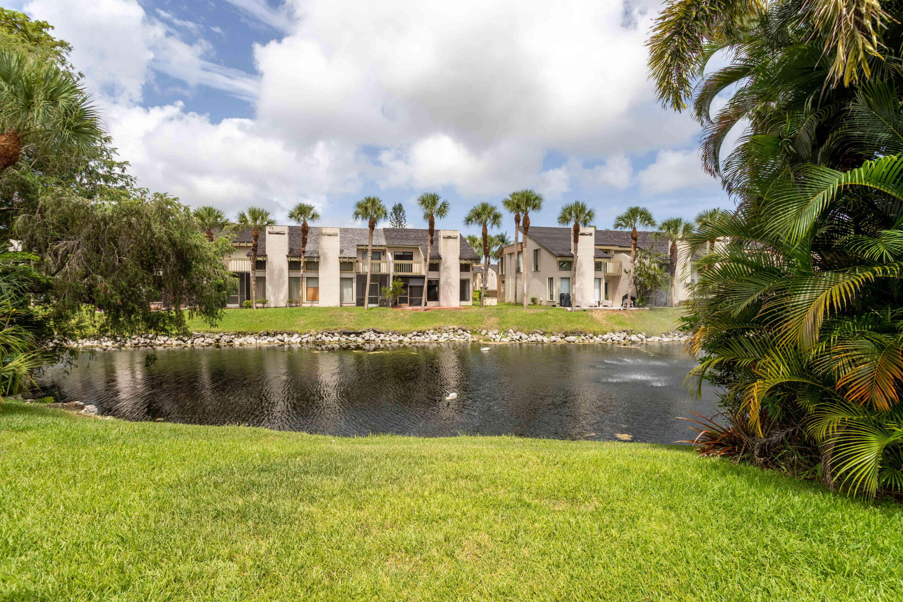 6069 Glendale Drive Boca Raton, FL 33433 - Photo 18 of 52 IMG_6380-HDR