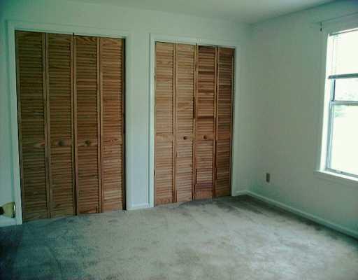 2635 Elgro Road Gibsonia, PA 15044 - Photo 2 of 8 Master Bedroom.