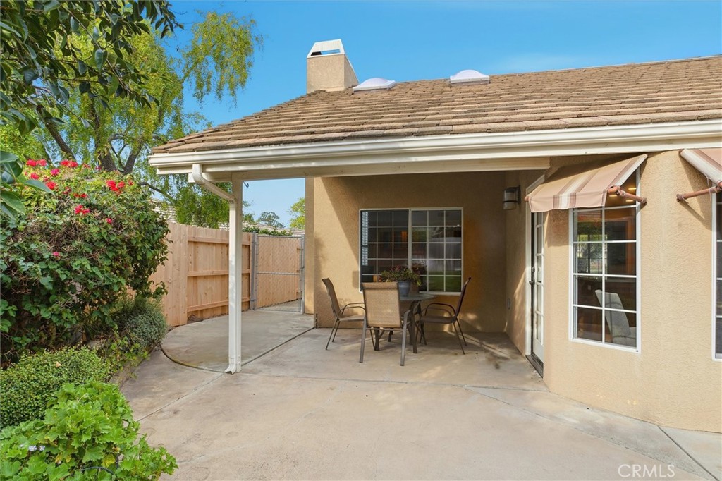 1494 Ivory Drive Santa Maria, CA 93455 - Photo 31 of 42 Covered patio