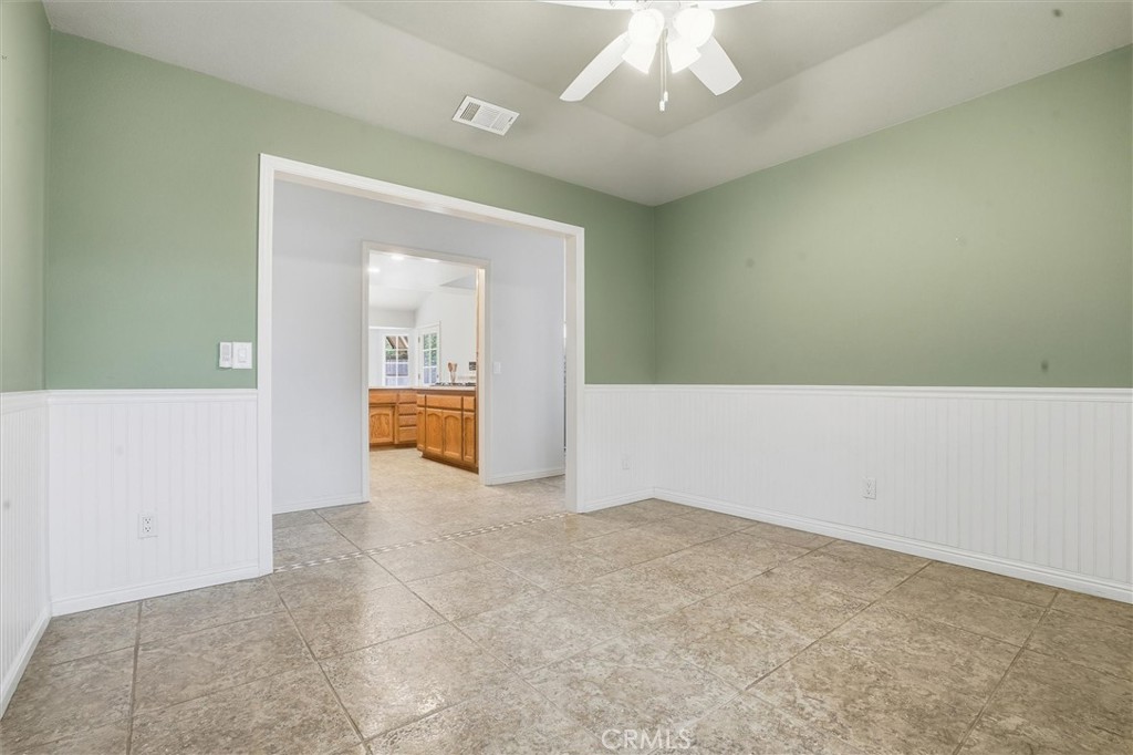 1494 Ivory Drive Santa Maria, CA 93455 - Photo 9 of 42 Dining room