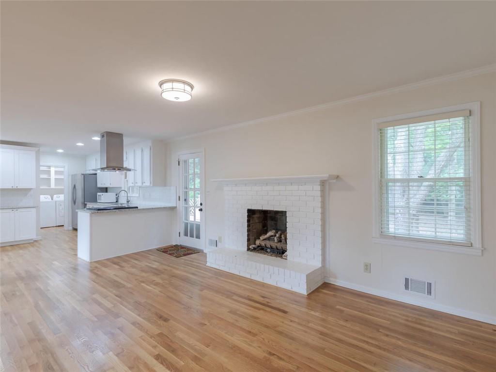 1110 Grimes Bridge Road Roswell, GA 30075 - Photo 8 of 31
