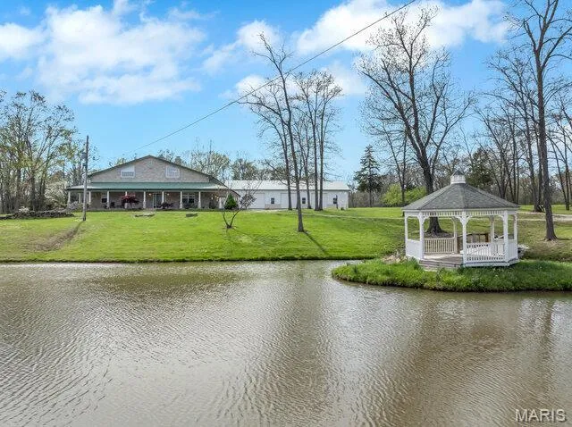 $1,475,000 | 20054 Shady Tree Lane, Warrenton, MO 63383