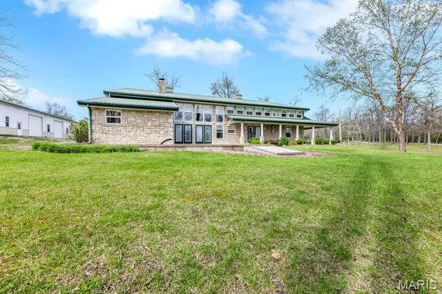 $1,475,000 | 20054 Shady Tree Lane, Warrenton, MO 63383