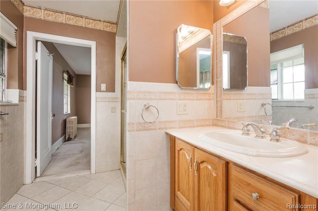 561 Middlesex Road Grosse Pointe Park, MI 48230 - Photo 28 of 53