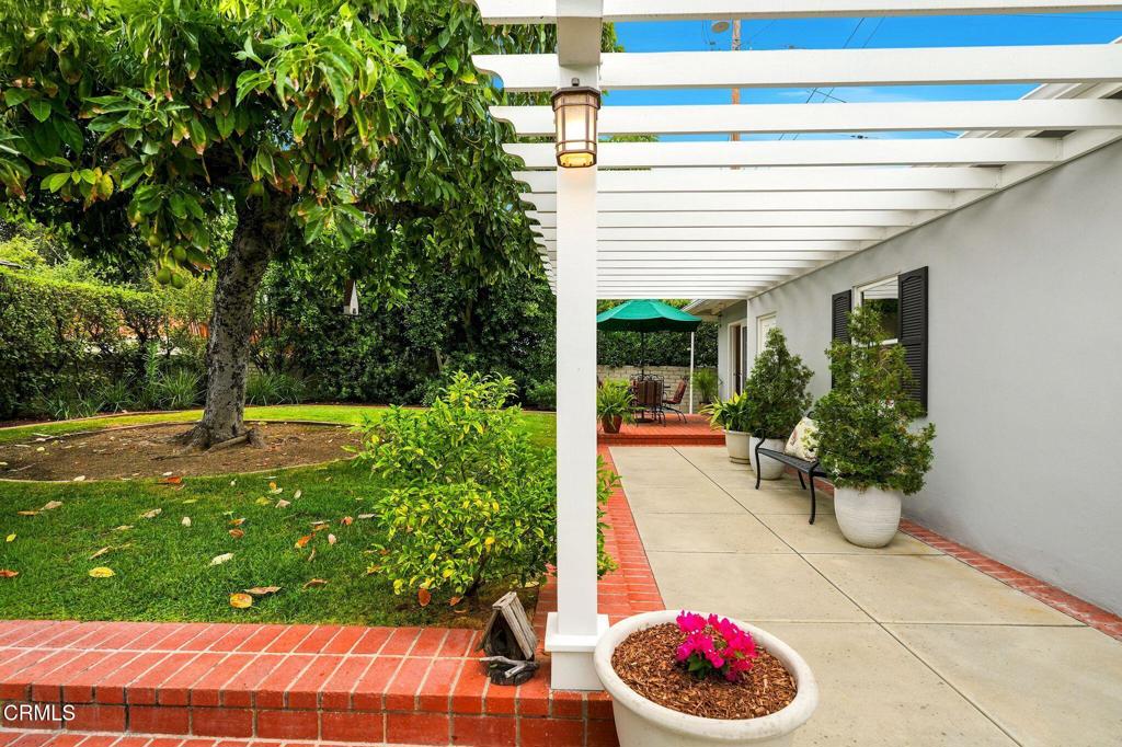 2277 Queensberry Road Pasadena, CA 91104 - Photo 50 of 55 58_2277_Queensberry_Rd_Pasadena_CA_91104